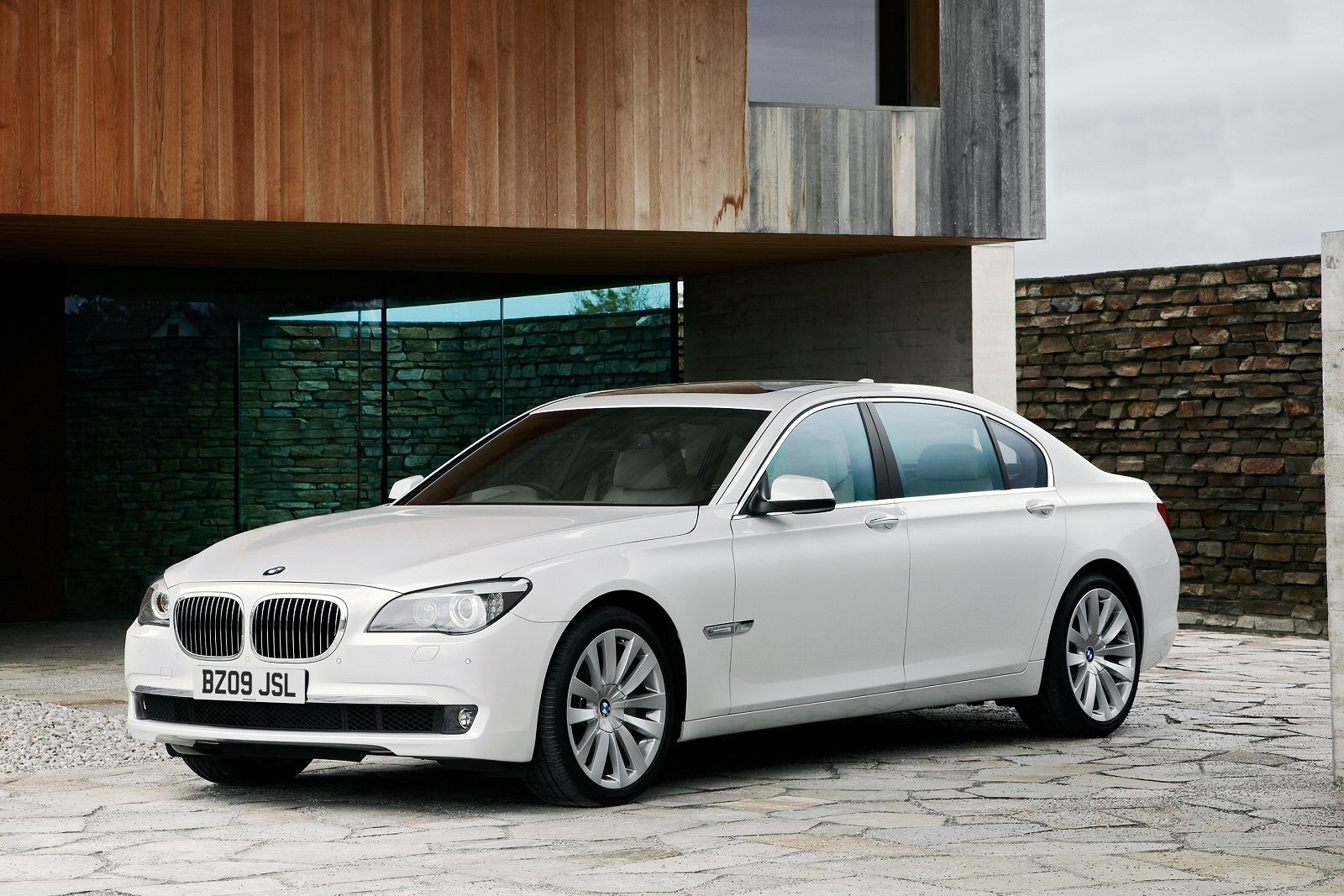 BMW 7시리즈 (F01)