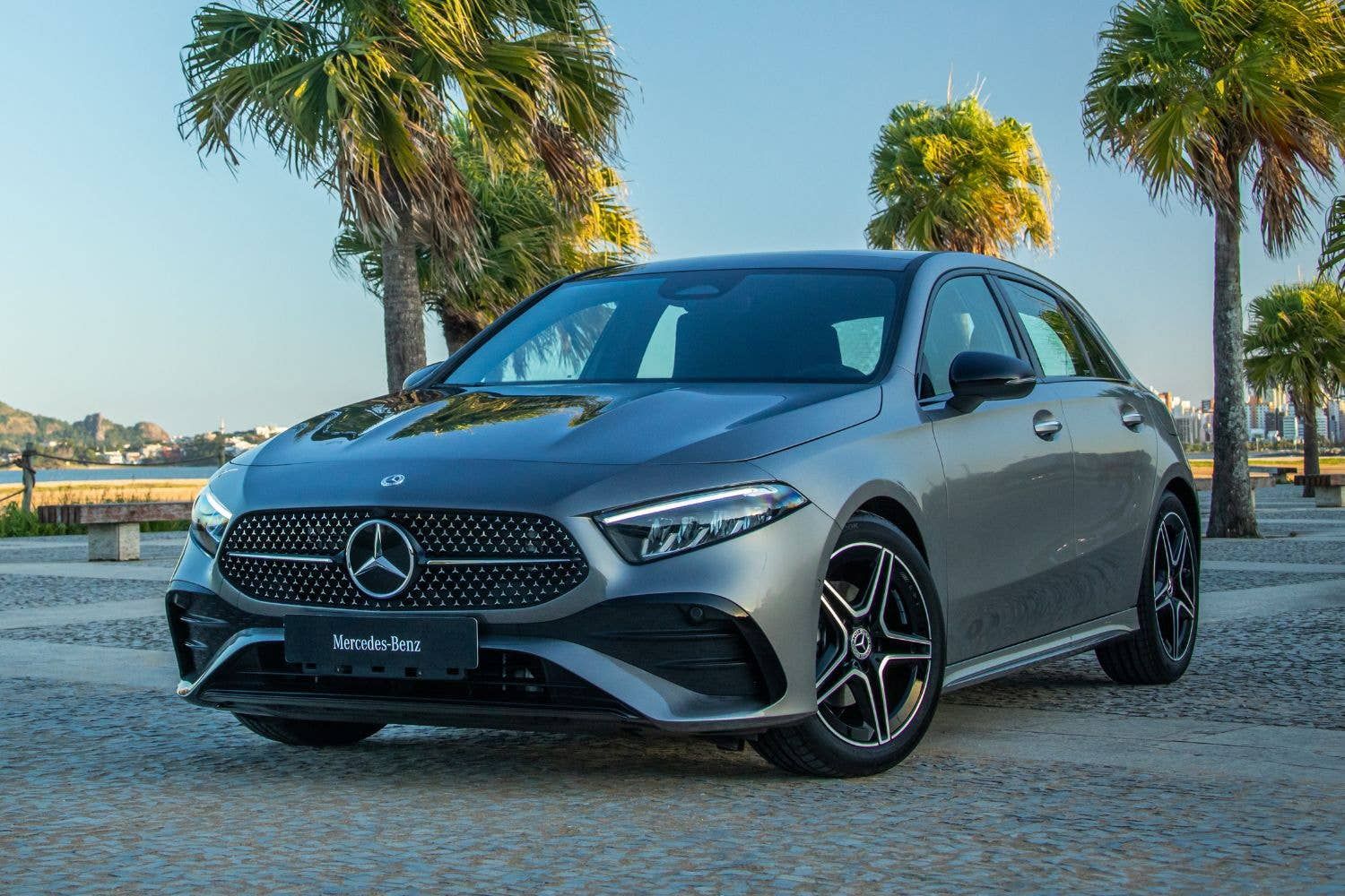 메르세데스-벤츠 A클래스 해치백