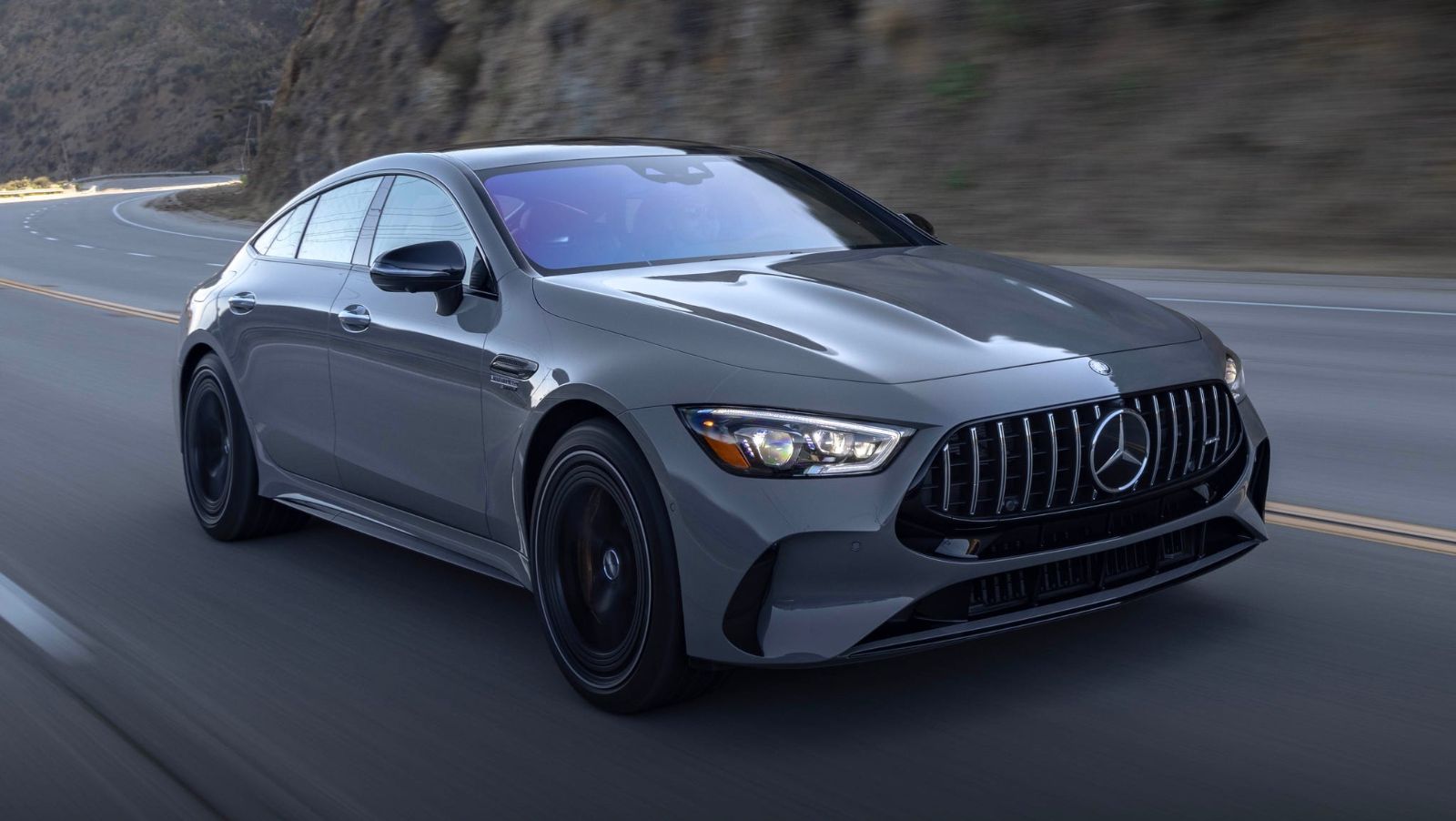 메르세데스-벤츠 AMG GT 4-Door