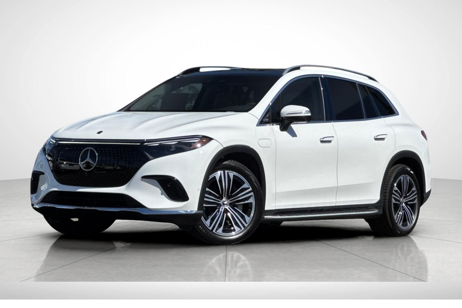 메르세데스-벤츠 EQA